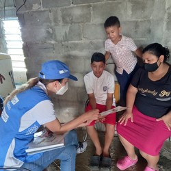 More than 500 families in Venezuela take part in the impleme ... Image 2